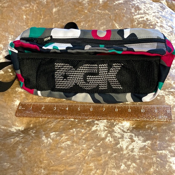DGK Multi-color camo belt bag. Roomy and lightweight. Adjustable length. - Picture 3 of 8